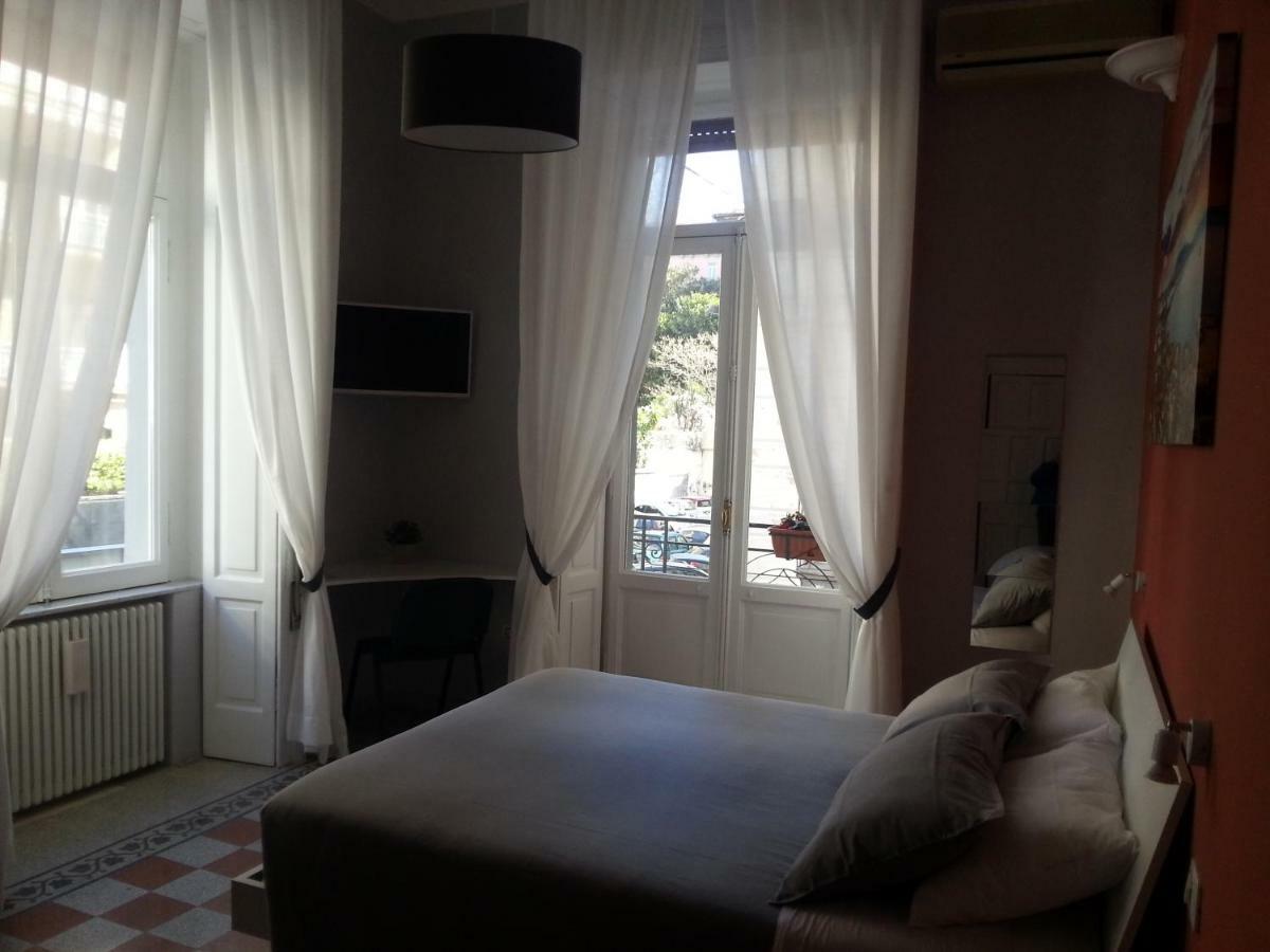 B&B Marange Neapel Exterior foto